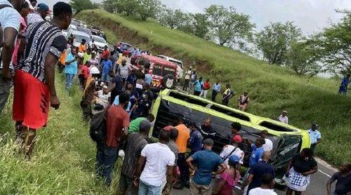 Praia: Acidente de viação provoca duas mortes e dez feridos na estrada de Cobom de Fome (ACTUALIZADA)