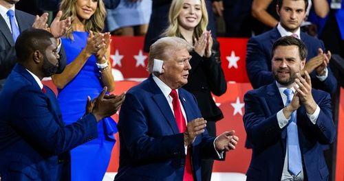 Trump recebido como um herói na convenção do Partido Republicano