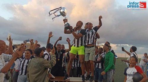 Futebol/Santo Antão Norte: Rosariense sagra-se campeão regional ao beneficiar de empate do Solpontense