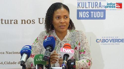 Portugal: Biblioteca Nacional de Cabo Verde trabalha em três projectos de reedição de obras clássicas - presidente (c/áudio)