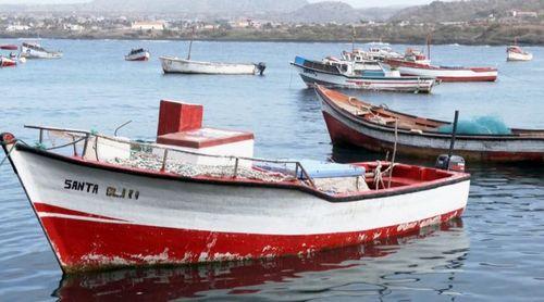 Santa Cruz: Associação de pescadores com diversas acções de sensibilização para o crescimento e bem-estar de toda a classe