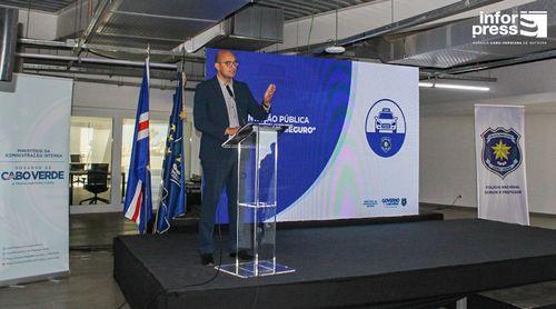 Projecto “Táxi Seguro” representa investimento de 72 mil contos, diz ministro Paulo Rocha
