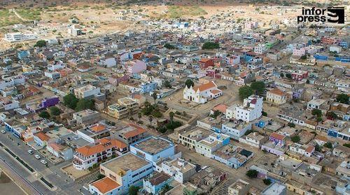 Maio: Nova comissão quer envolver partidos, escolas e clubes na sensibilização para o recenseamento eleitoral